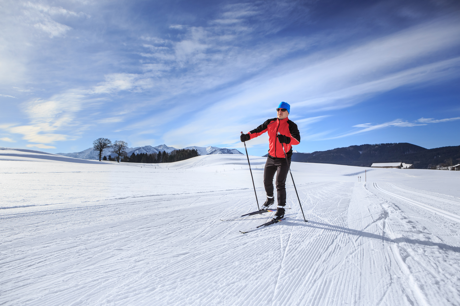Cross–Country Skiing with Miramar